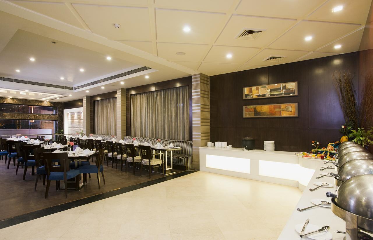 The Manor Bareilly By Leisure Hotels Esterno foto
