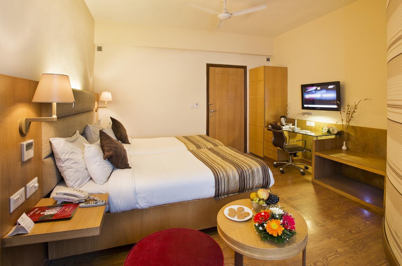 The Manor Bareilly By Leisure Hotels Esterno foto
