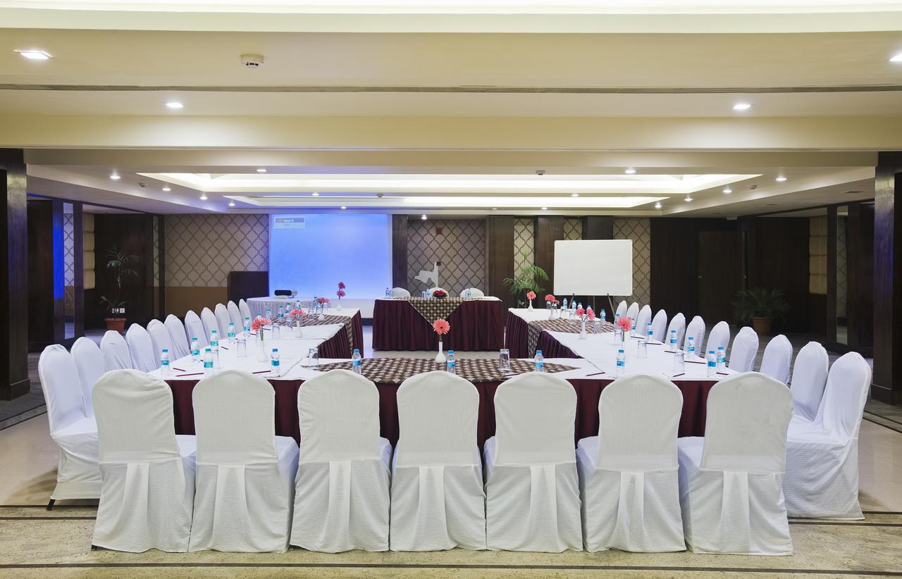 The Manor Bareilly By Leisure Hotels Esterno foto