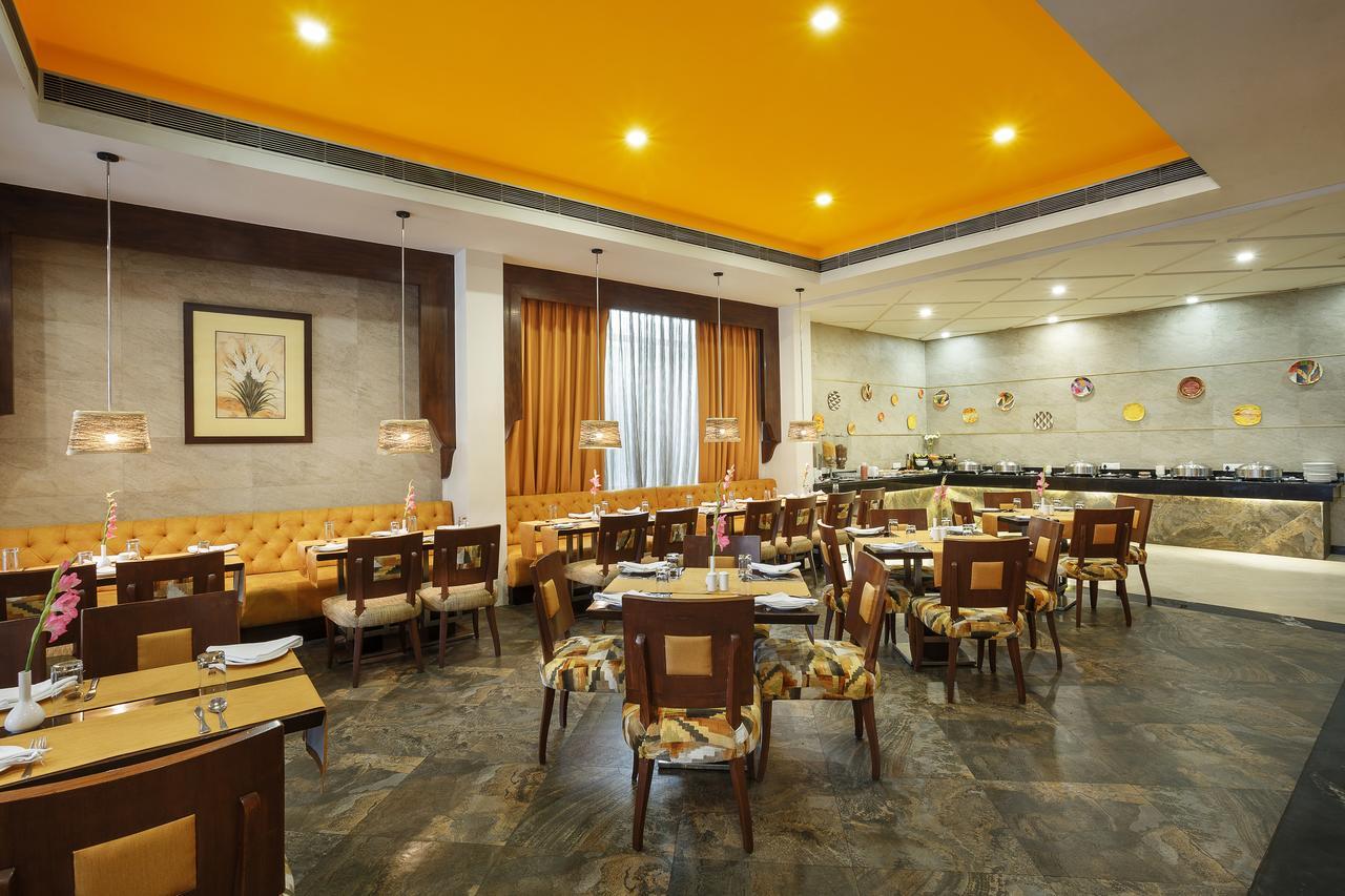 The Manor Bareilly By Leisure Hotels Esterno foto
