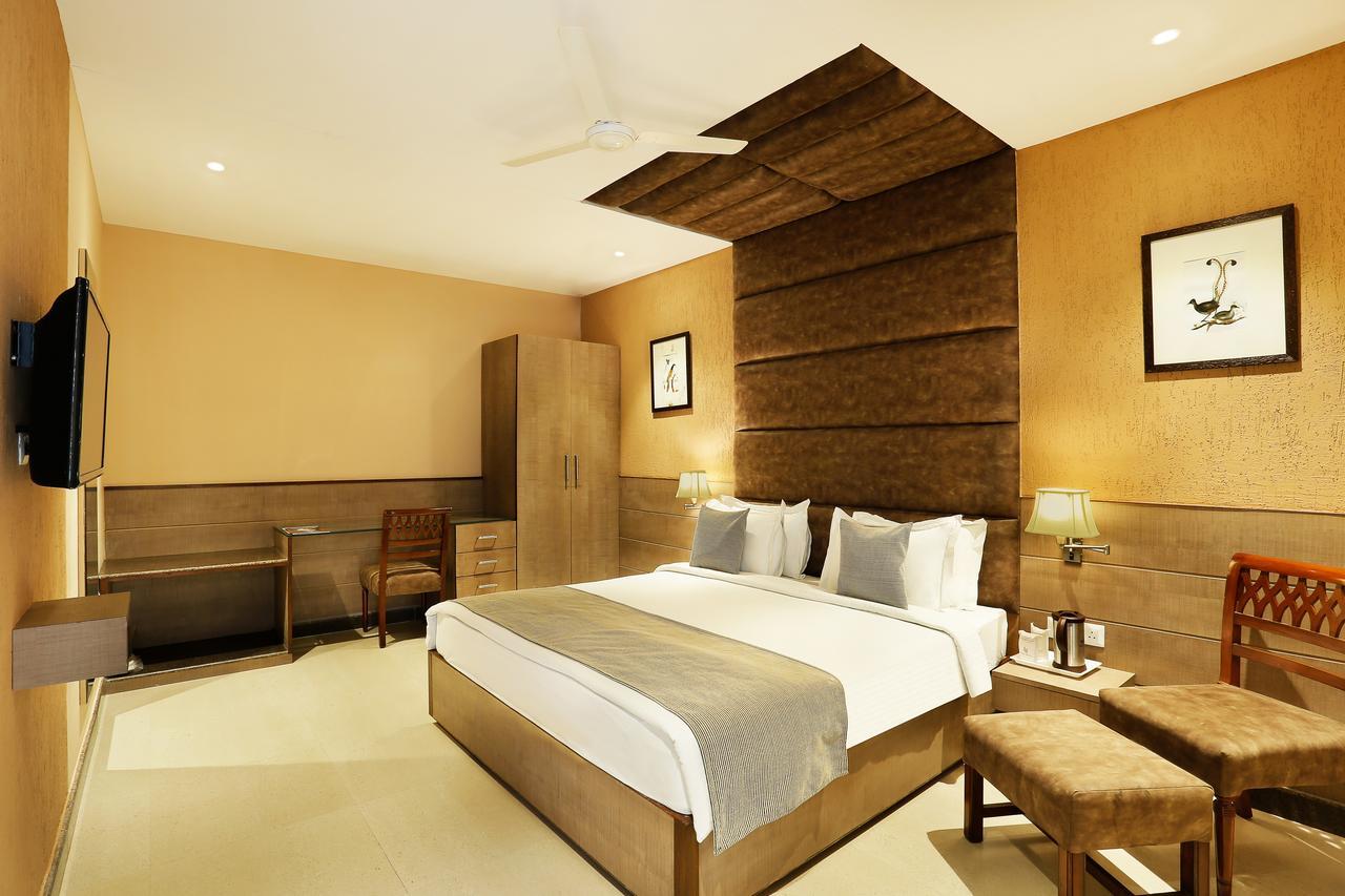 The Manor Bareilly By Leisure Hotels Esterno foto