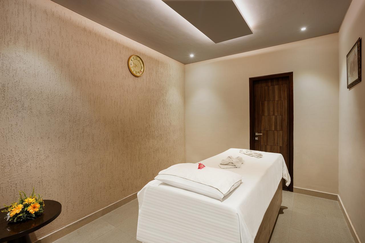 The Manor Bareilly By Leisure Hotels Esterno foto